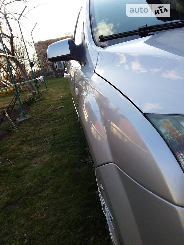 Седан Ford Focus 2005 в Борщеве фото 7 Седан Ford Focus 2005 в Борщеве