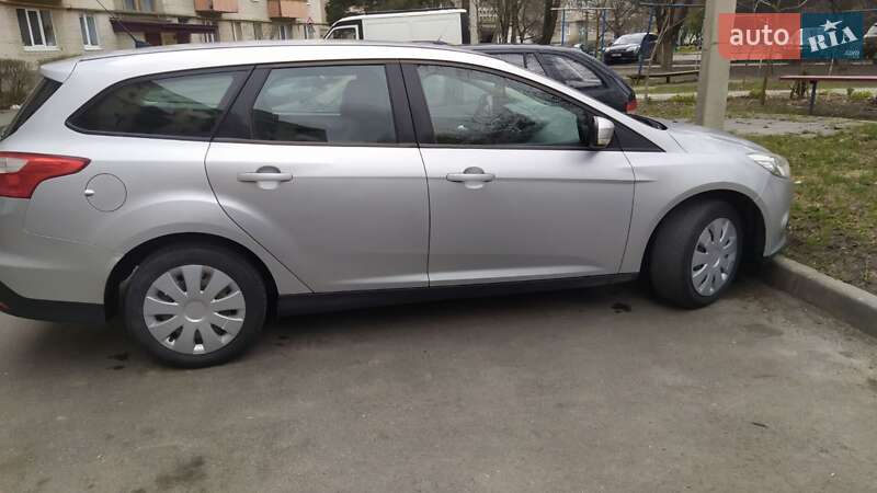 Универсал Ford Focus 2011 в Луцке