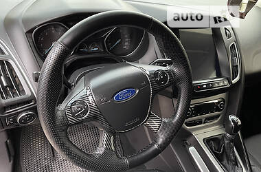 Хетчбек Ford Focus 2012 в Дніпрі