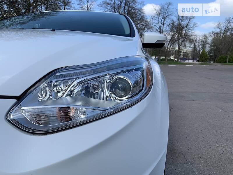 Хэтчбек Ford Focus 2013 в Никополе