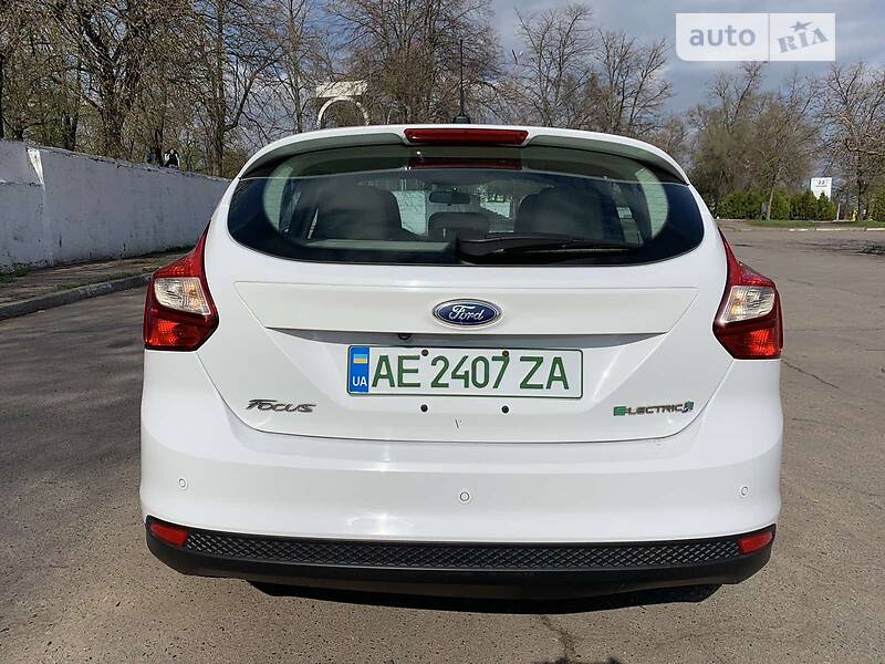 Хэтчбек Ford Focus 2013 в Никополе