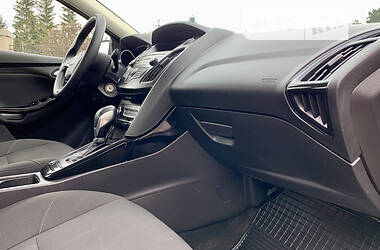 Седан Ford Focus 2018 в 