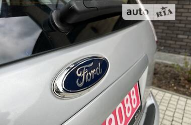 Универсал Ford Focus 2010 в 