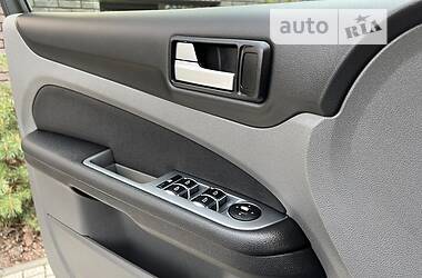 Универсал Ford Focus 2010 в 