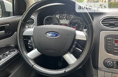 Универсал Ford Focus 2010 в 