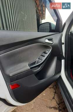Хэтчбек Ford Focus 2013 в Львове
