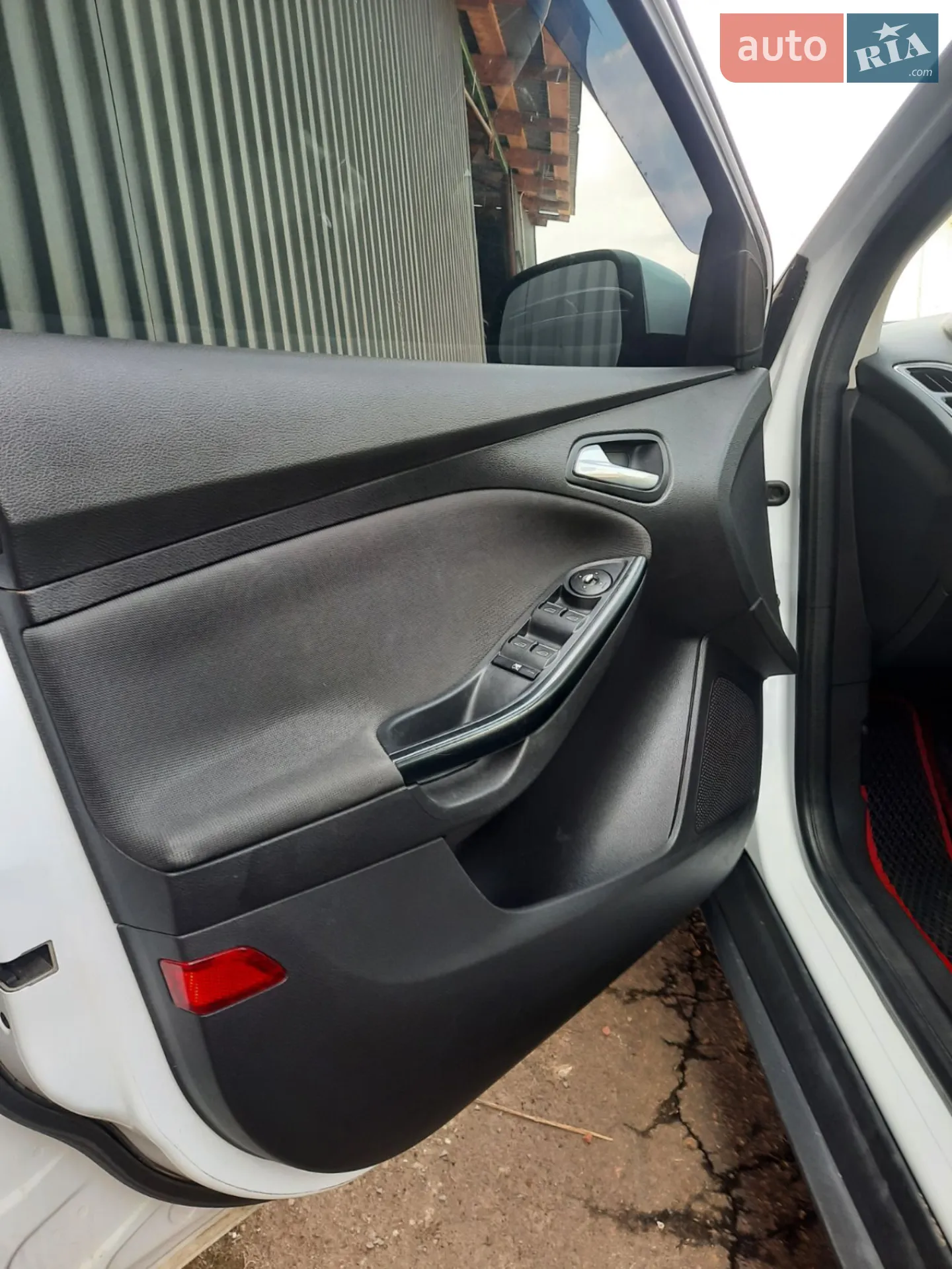 2013 Ford Focus - мініатюра 17