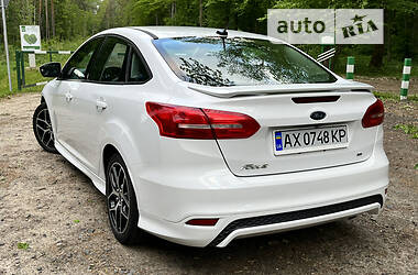 Седан Ford Focus 2015 в Луцке