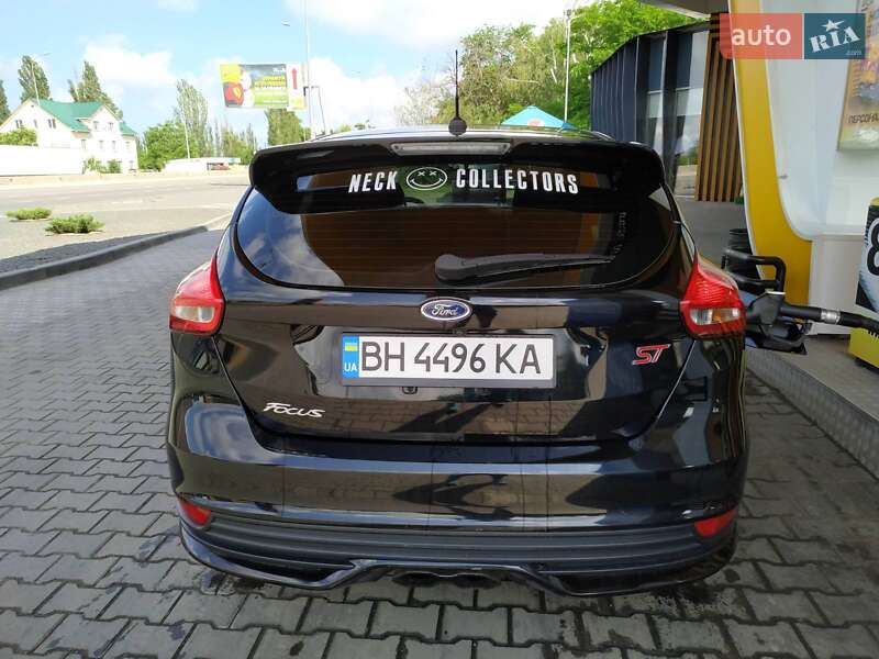 Хэтчбек Ford Focus 2017 в Одессе фото 2 Хэтчбек Ford Focus 2017 в Одессе