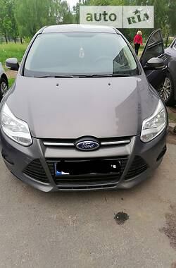 Хэтчбек Ford Focus 2014 в 