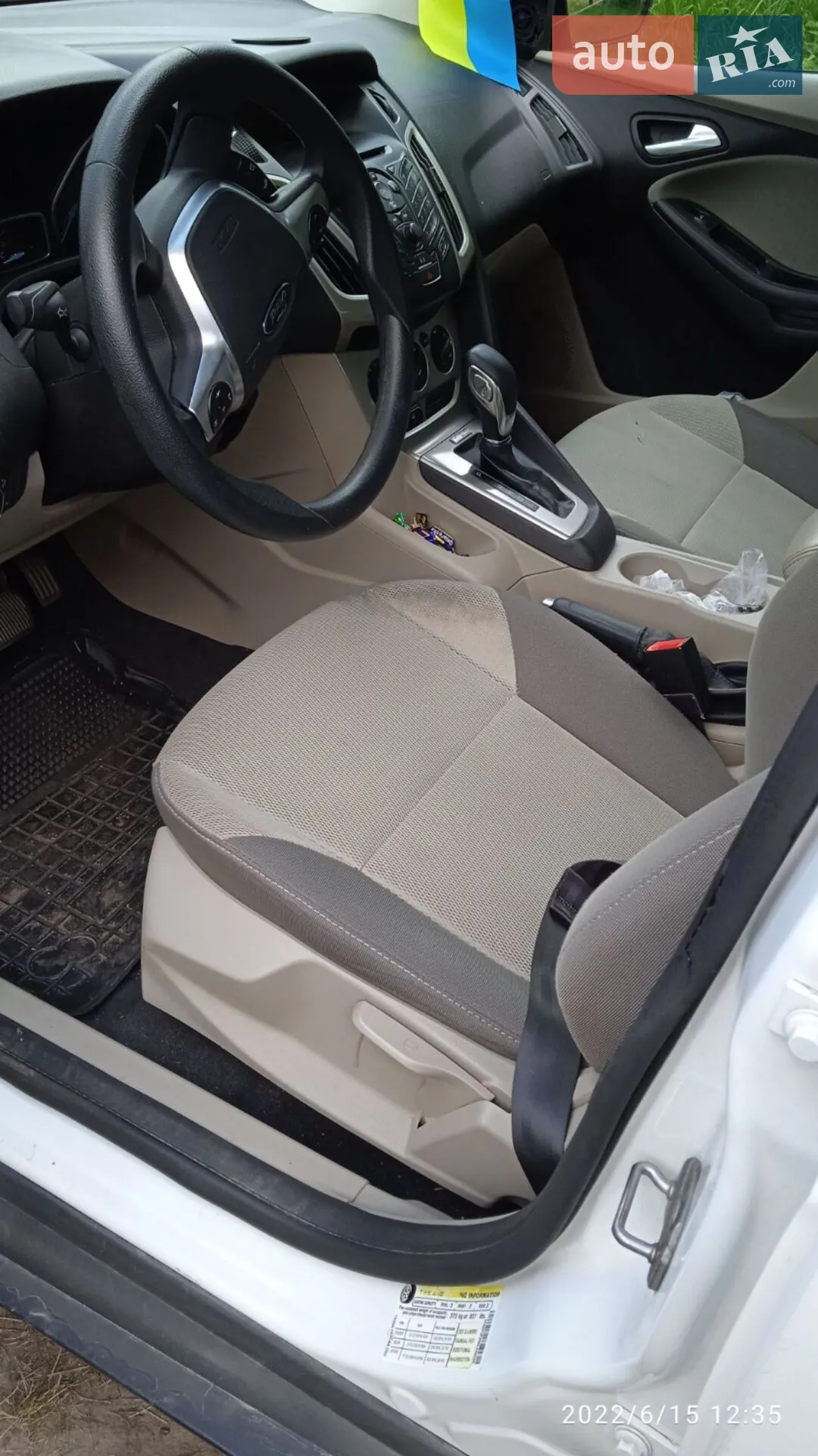Ford Focus 2014 VIN 1FADP3F28EL249505 фото оголошення 15 з 27