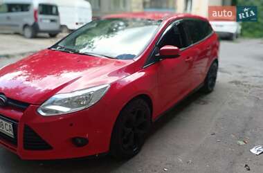 Универсал Ford Focus 2014 в 