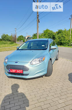 Хэтчбек Ford Focus 2014 в Львове