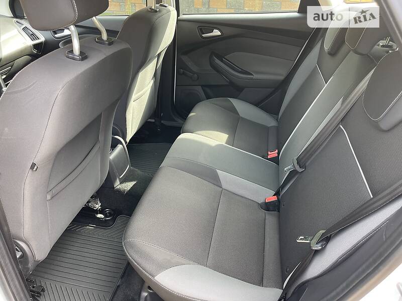 Универсал Ford Focus 2012 в Ровно