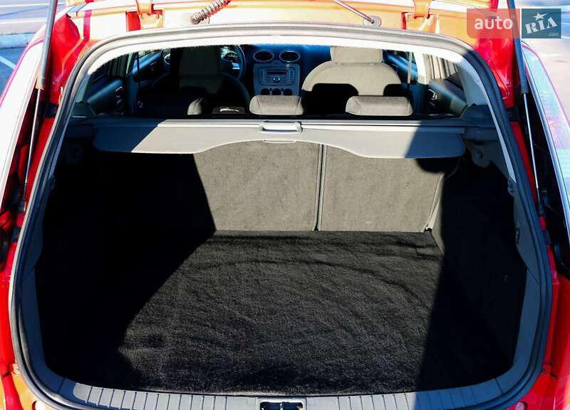 Универсал Ford Focus 2009 в Вараше