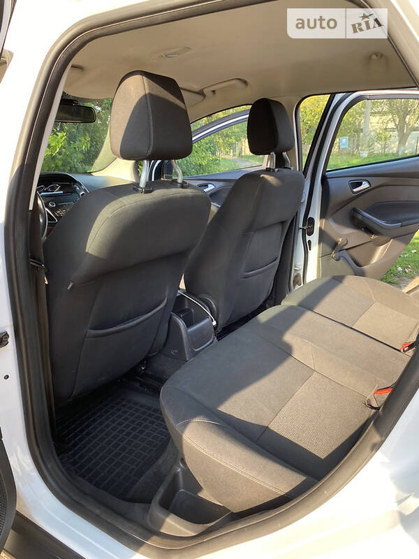 Универсал Ford Focus 2017 в Луцке фото 12 Универсал Ford Focus 2017 в Луцке