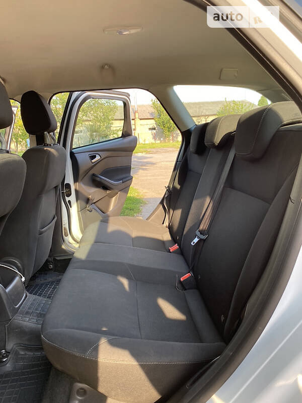 Универсал Ford Focus 2017 в Луцке фото 17 Универсал Ford Focus 2017 в Луцке