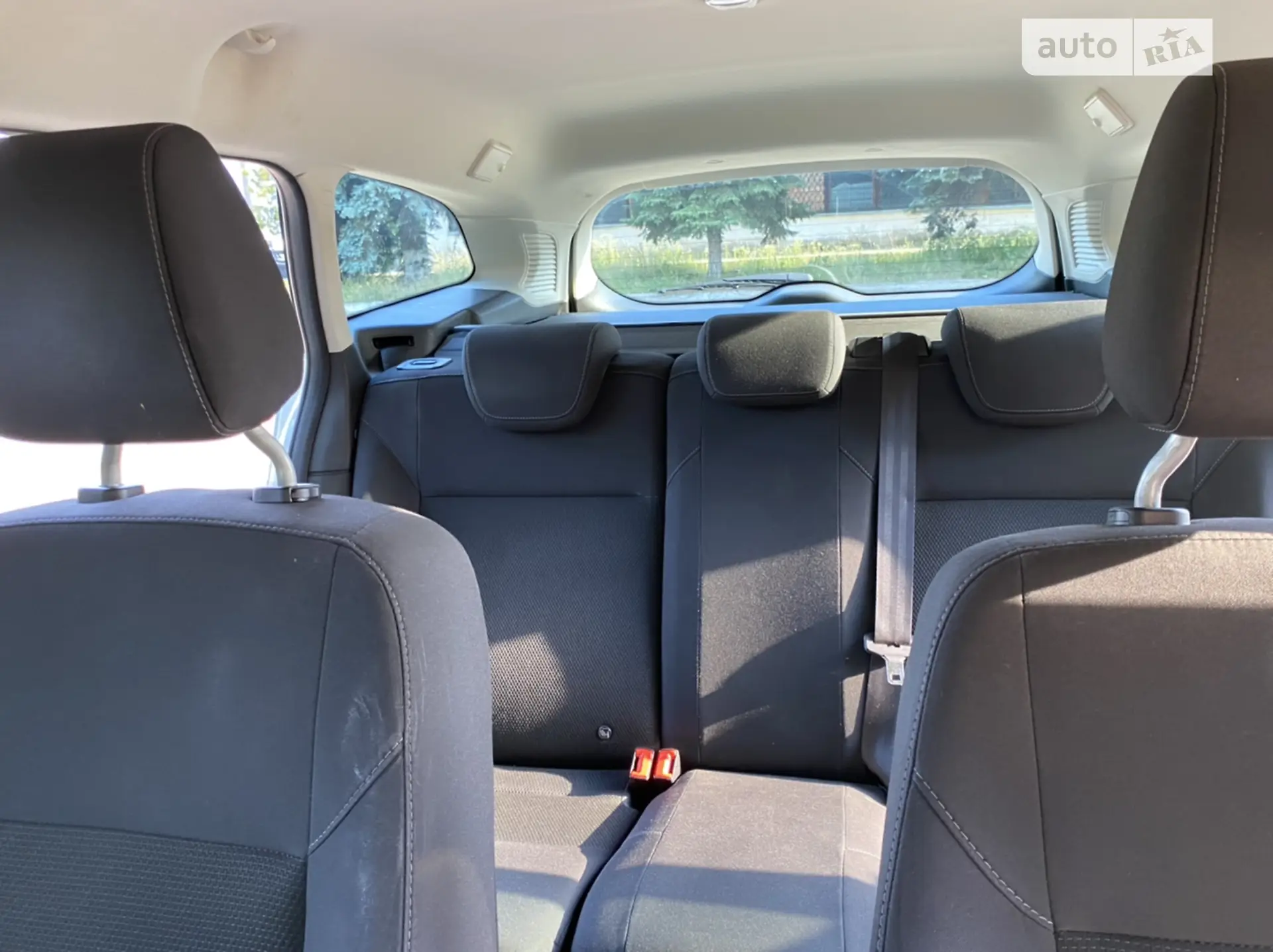 2017 Ford Focus - мініатюра 16