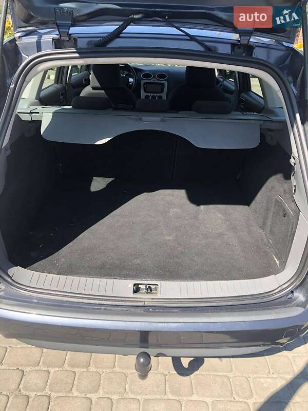 Универсал Ford Focus 2010 в Камне-Каширском фото 12 Универсал Ford Focus 2010 в Камне-Каширском
