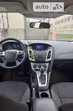 Седан Ford Focus 2014 в Вишневом