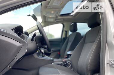 Седан Ford Focus 2018 в 