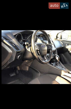 Седан Ford Focus 2016 в Львове