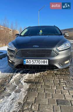 Хэтчбек Ford Focus 2017 в Берегово