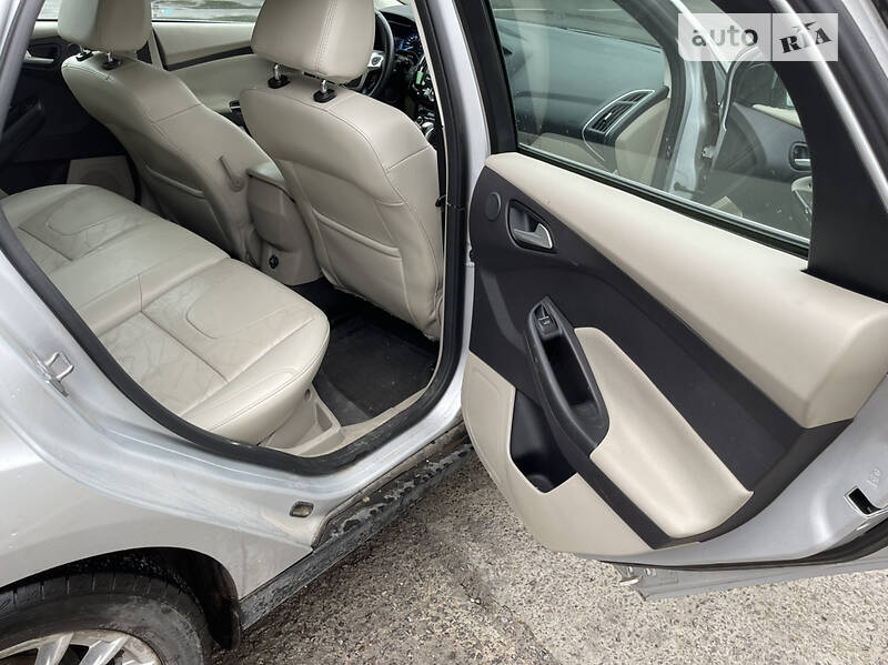 Хэтчбек Ford Focus 2014 в Львове