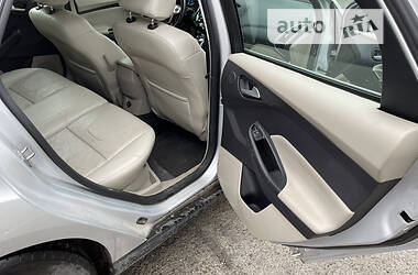 Хэтчбек Ford Focus 2014 в 