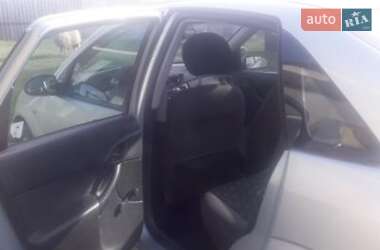 Седан Ford Focus 2003 в Дніпрі