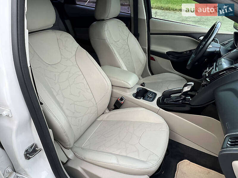 Хетчбек Ford Focus 2013 в Полтаві