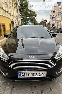 Седан Ford Focus 2017 в Славянске