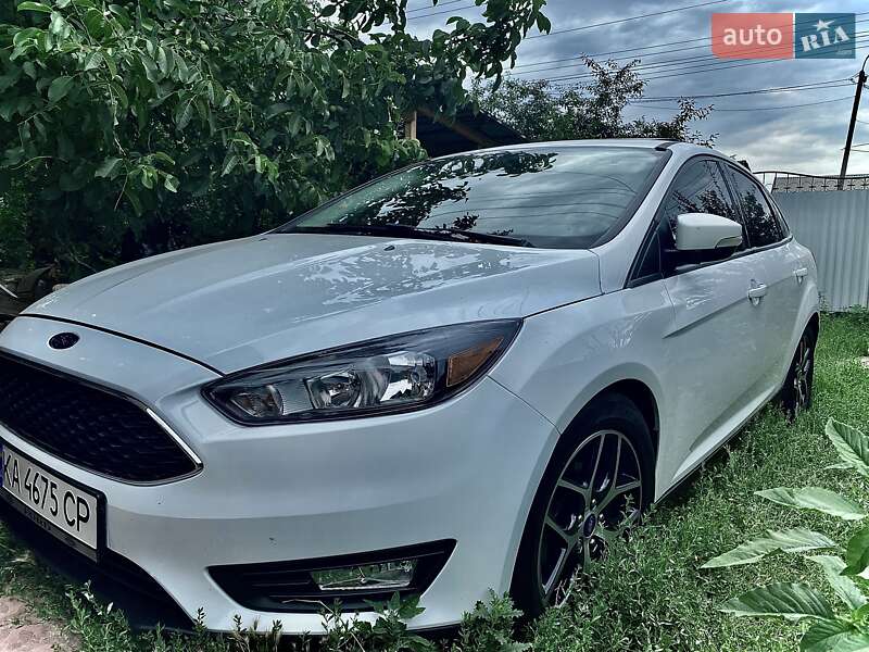 Седан Ford Focus 2017 в Киеве