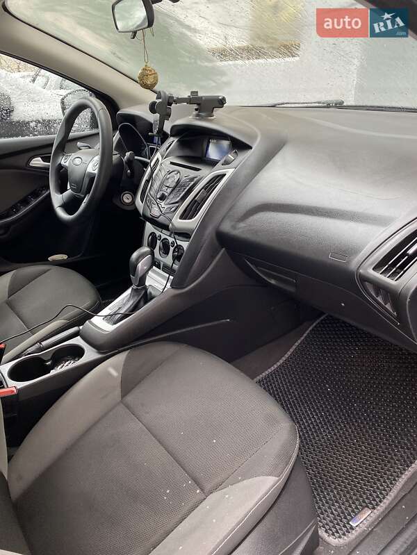 Седан Ford Focus 2014 в Черноморске