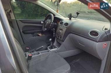 Седан Ford Focus 2009 в 
