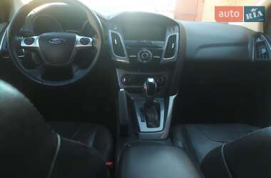 Седан Ford Focus 2014 в 