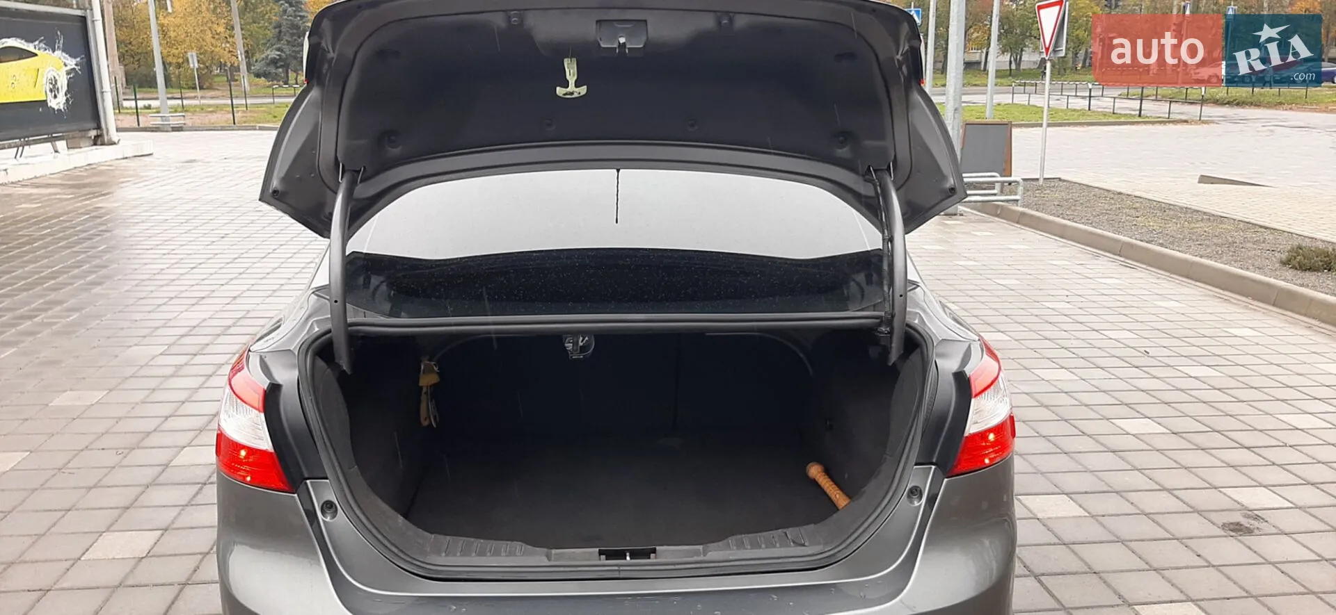 2012 Ford Focus - мініатюра 15