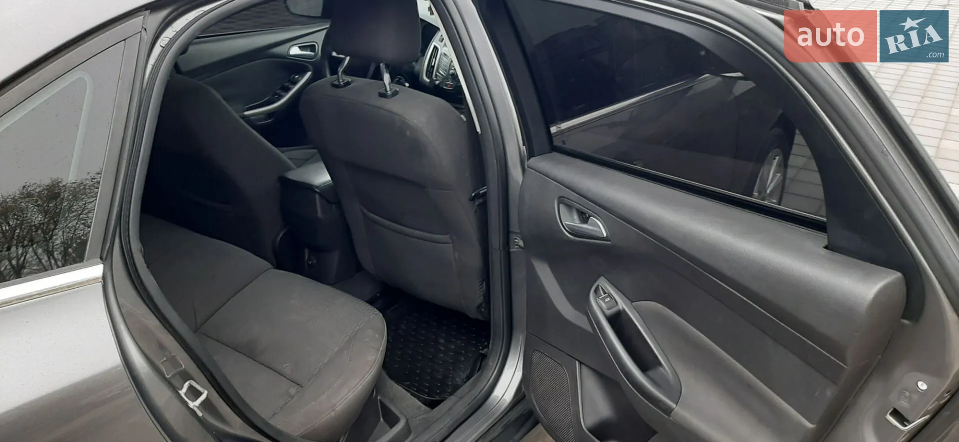 2012 Ford Focus - мініатюра 16