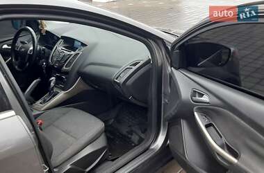 Седан Ford Focus 2012 в 
