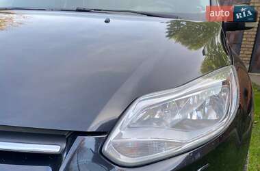 Универсал Ford Focus 2013 в 