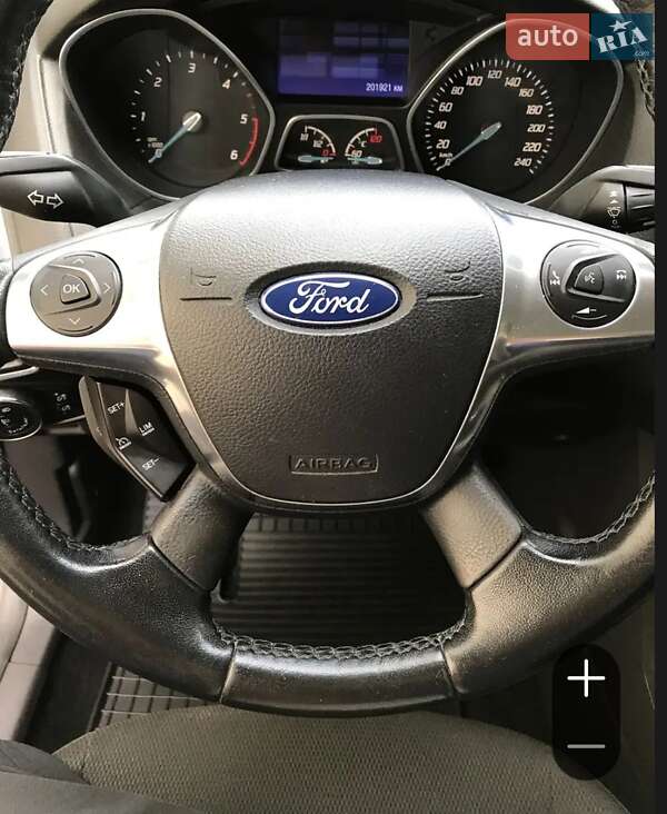 Универсал Ford Focus 2013 в Каменке-Бугской