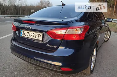 Ford Focus 2011