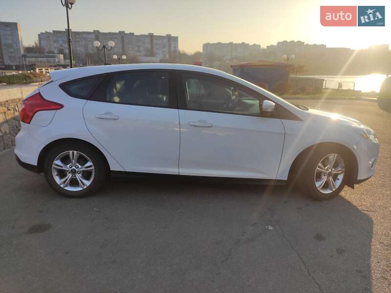 Хетчбек Ford Focus 2012 в Умані
