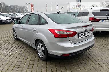 Седан Ford Focus 2012 в 