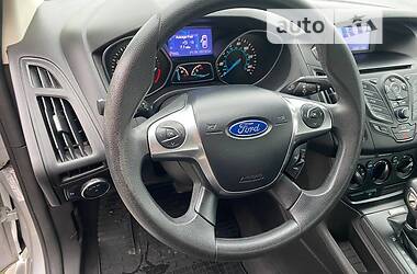 Седан Ford Focus 2012 в 