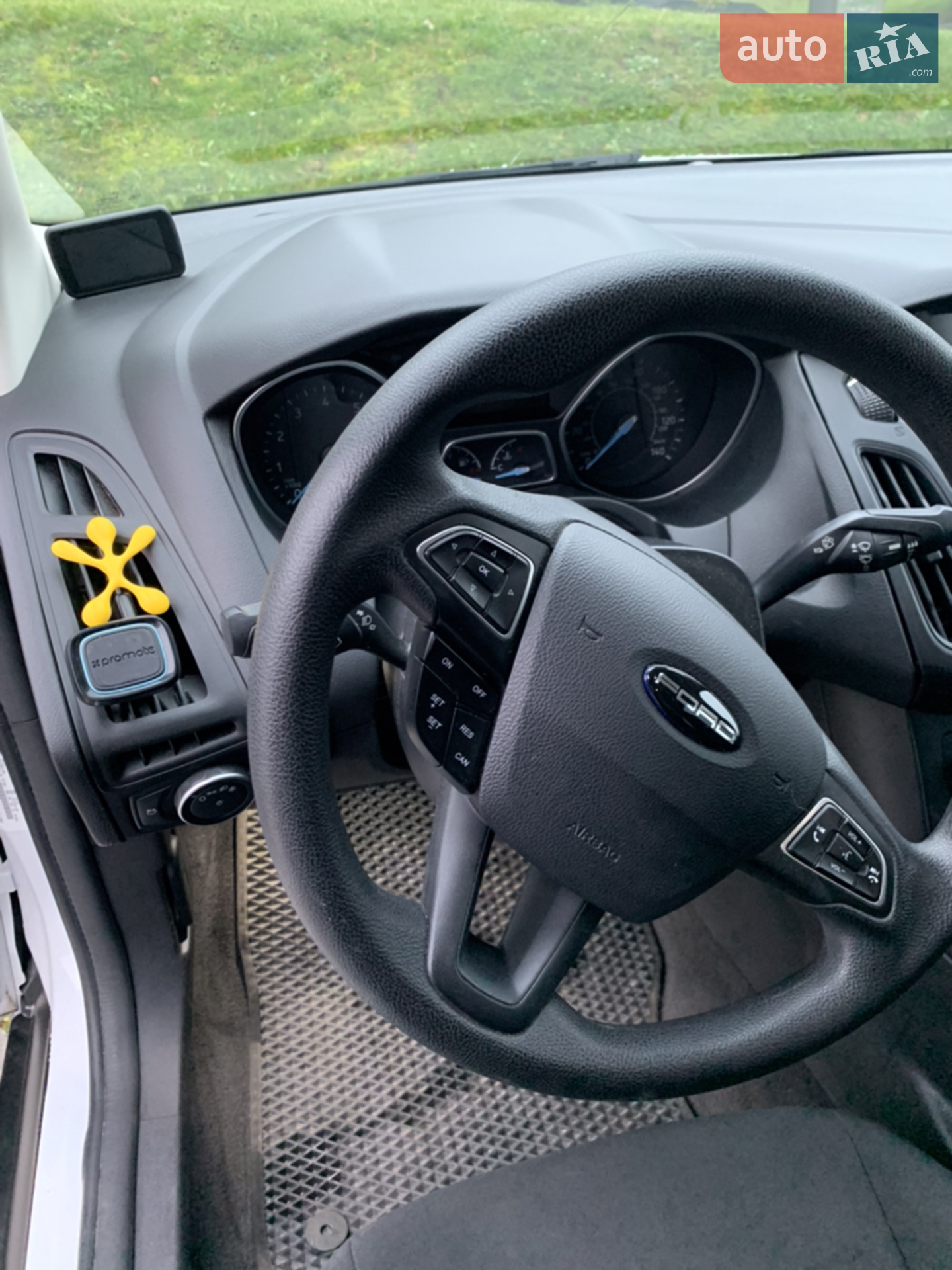 2017 Ford Focus - мініатюра 16