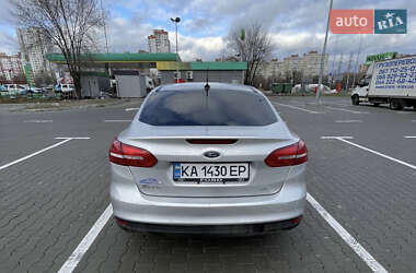 Седан Ford Focus 2016 в Киеве