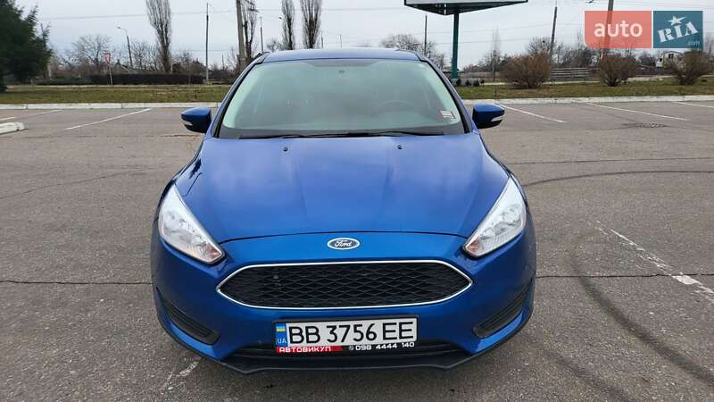 Седан Ford Focus 2017 в Киеве