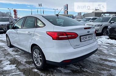 Седан Ford Focus 2017 в Львове