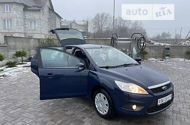 Хэтчбек Ford Focus 2010 в Львове